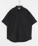 FUNCTIONAL WIDE SHORT-SLEEVE SHIRTS